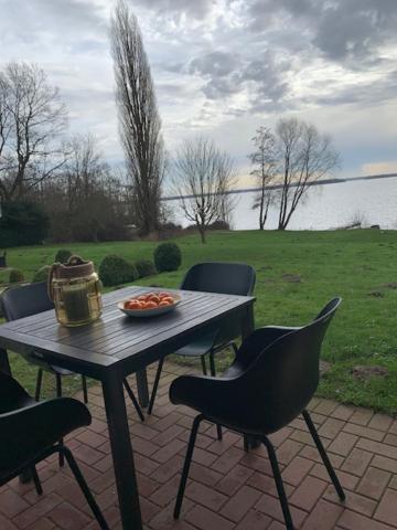 Ferienwohnung Am See Mit Terrasse Ascheberg  ภายนอก รูปภาพ